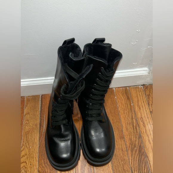 Mackage Boots - Picture 1 of 5